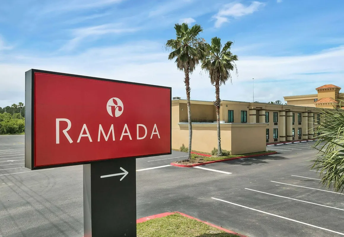 Ramada by Wyndham Jacksonville I-95 by Butler Blvd hotel hero