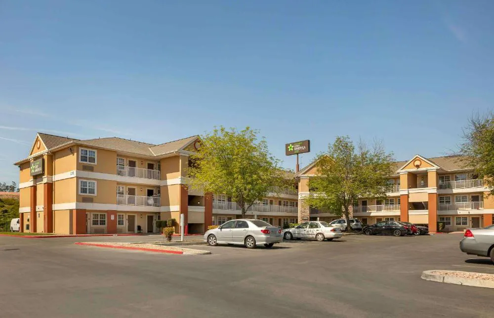 Extended Stay America Suites Bakersfield California Avenue hotel hero