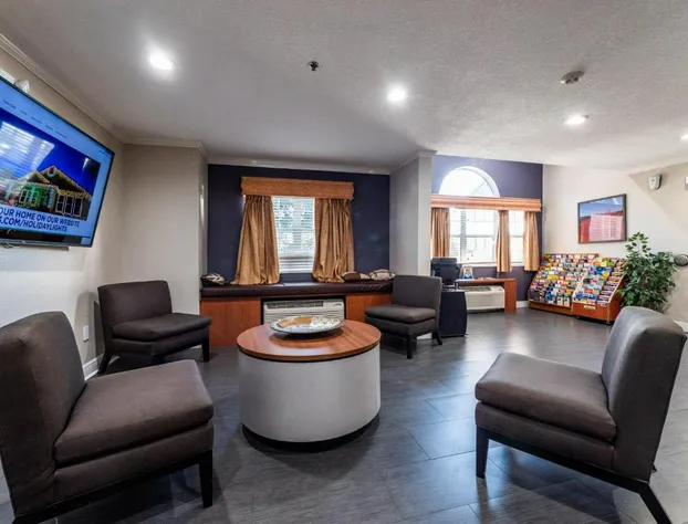 Microtel Inn & Suites by Wyndham Ocala hotel detail image 4