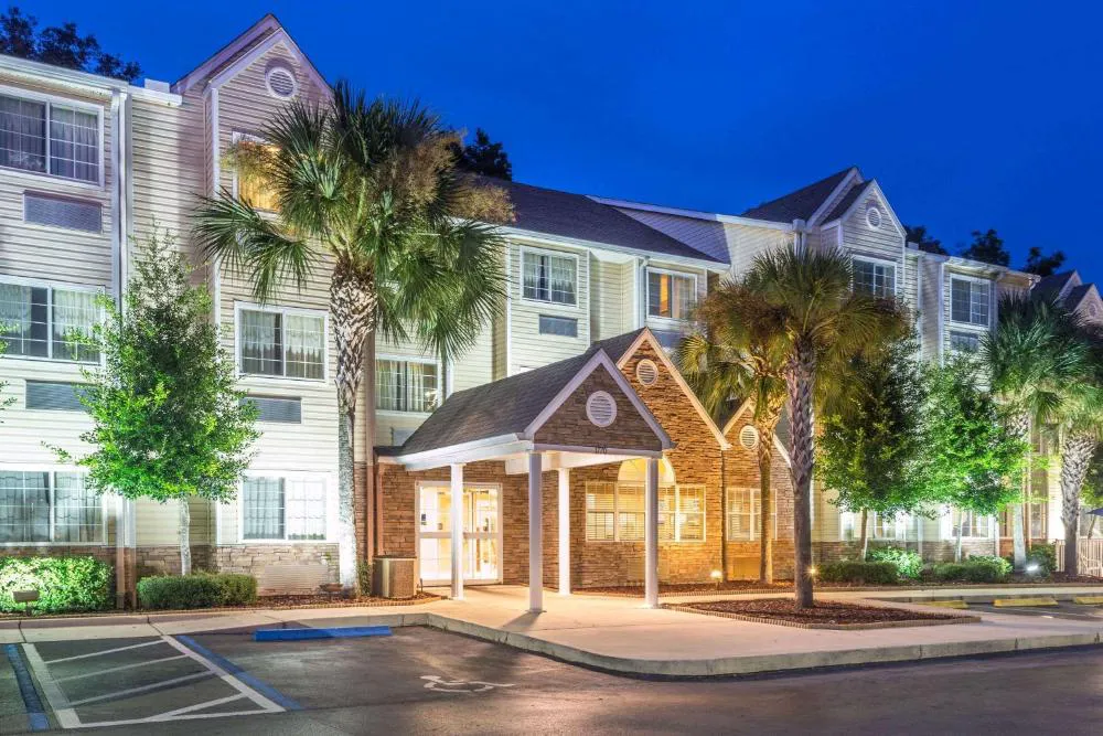 Microtel Inn & Suites by Wyndham Ocala hotel hero
