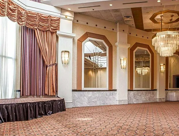 Quality Inn & Suites Orland Park - Chicago hotel detail image 4