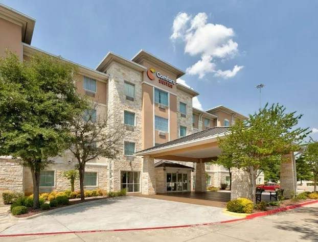 Comfort Suites Arlington - Entertainment District hotel detail image 2