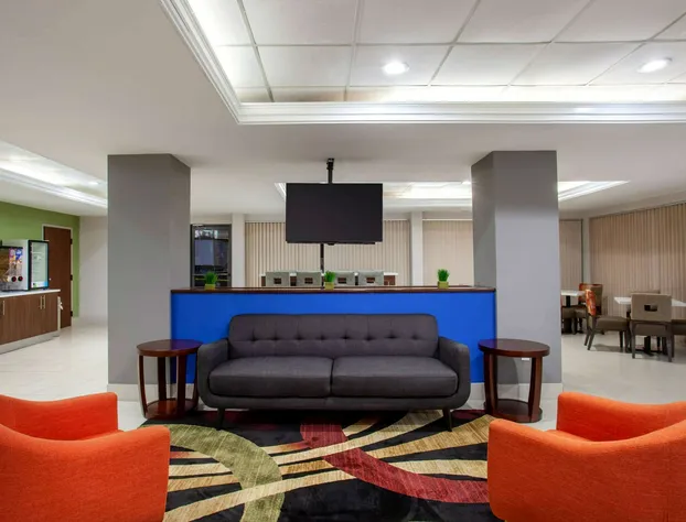 Baymont by Wyndham McDonough hotel detail image 4