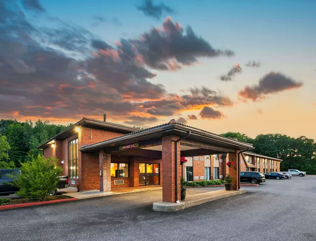 Comfort Inn Midland hotel detail image 2