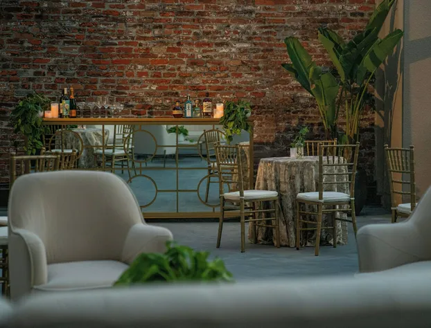 Hotel de la Poste – French Quarter, A Renaissance Hotel hotel detail image 4