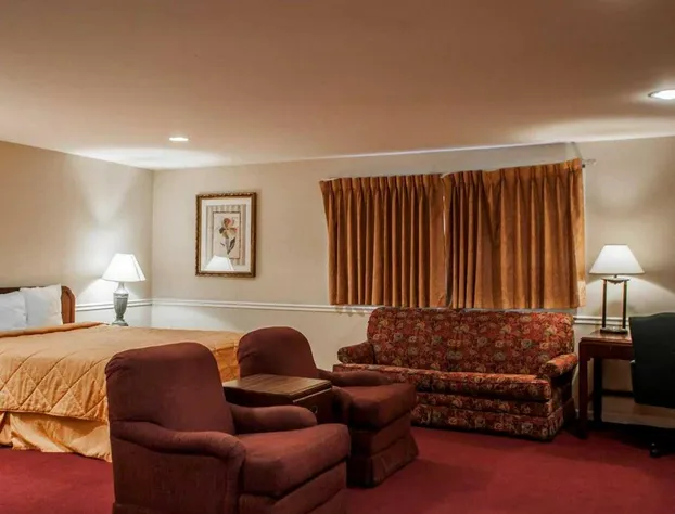 Rodeway Inn Lyons - La Grange hotel detail image 3