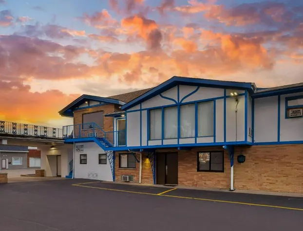 Rodeway Inn Lyons - La Grange hotel detail image 2