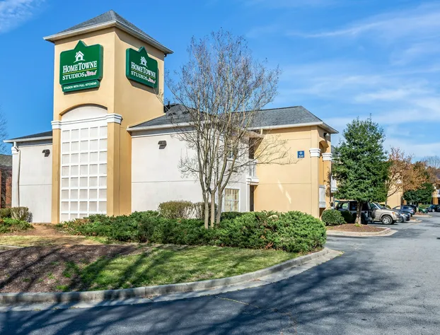HomeTowne Studios Atlanta – Peachtree Corners hotel detail image 1