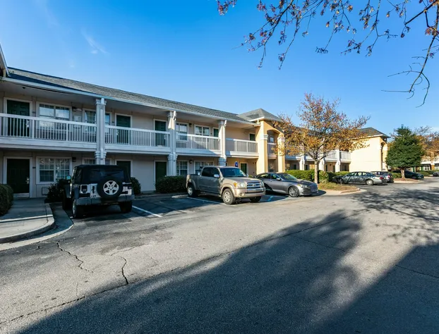 HomeTowne Studios Atlanta – Peachtree Corners hotel detail image 4