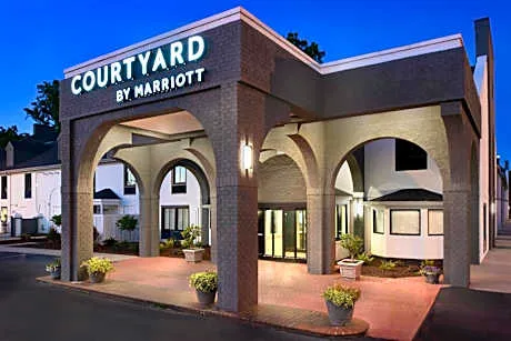 Courtyard by Marriott Winston-Salem University hotel detail image 1