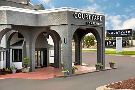 Courtyard by Marriott Winston-Salem University hotel detail image 3