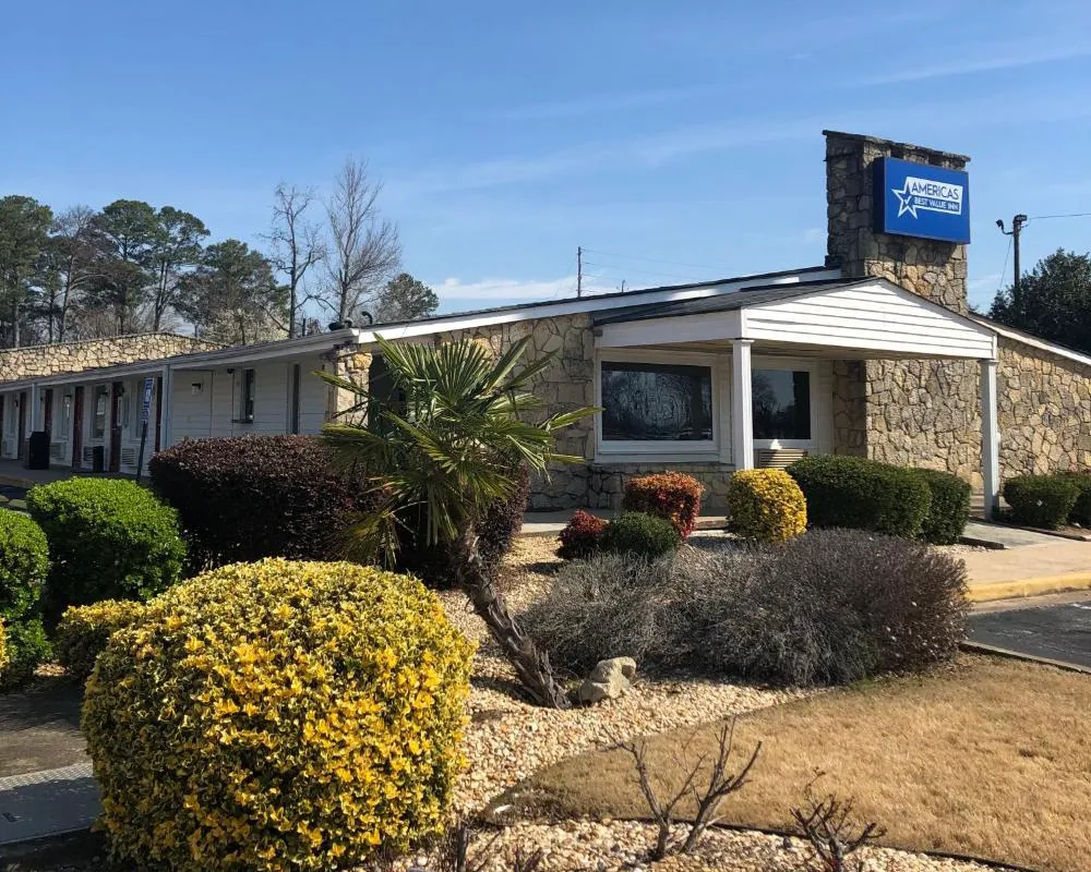 Americas Best Value Inn Conyer hotel hero
