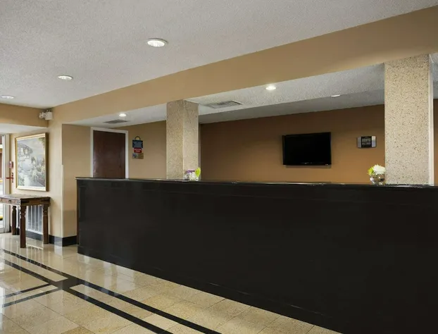 Days Inn by Wyndham Dallas Irving hotel detail image 1