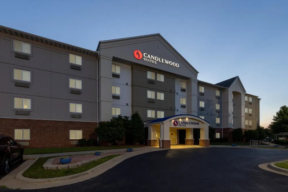 Candlewood Suites Springfield-Medical District hotel hero