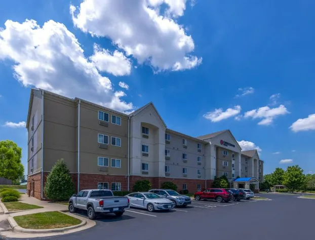 Candlewood Suites Springfield-Medical District hotel detail image 1
