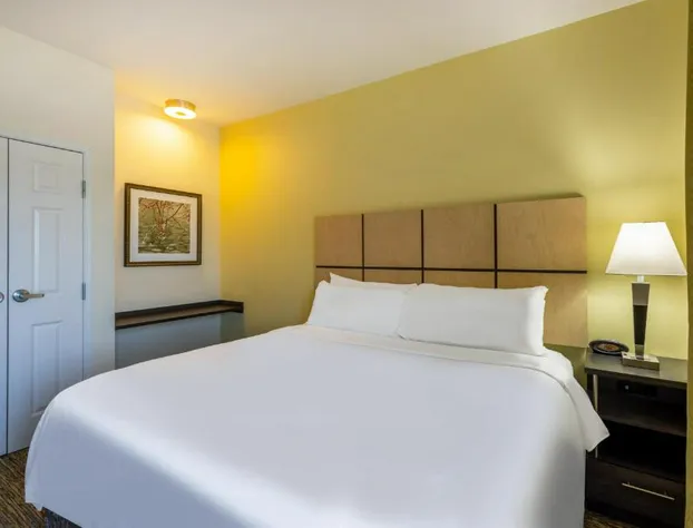 Candlewood Suites Springfield-Medical District hotel detail image 4