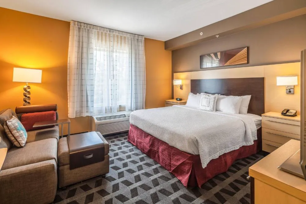 Towneplace Suites Marriott Jacksonville Butler Boulevard hotel hero