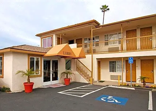 The Moment Hotel hotel detail image 3