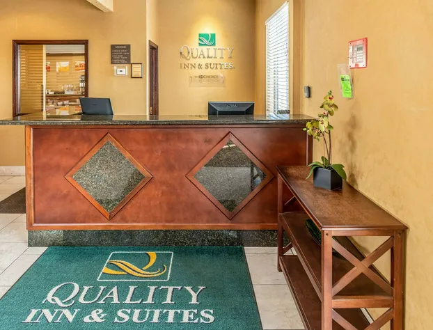 Quality Inn & Suites hotel detail image 1