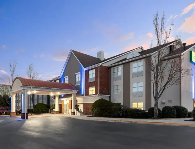 Holiday Inn Express Alpharetta - Roswell by IHG hotel detail image 1