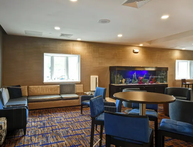 Courtyard By Marriott Cape Cod Hyannis hotel detail image 2