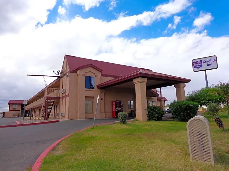 Knights Inn Phoenix at N Black Canyon Hwy hotel hero