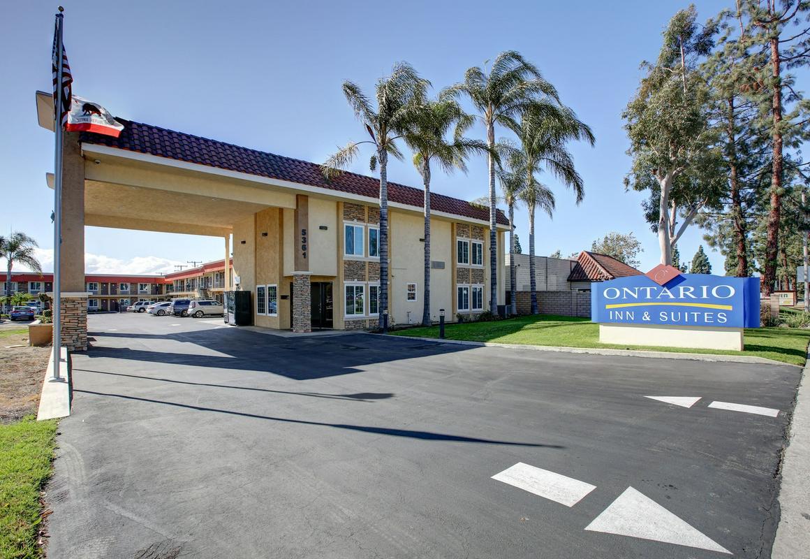 Ontario Inn & Suites hotel hero