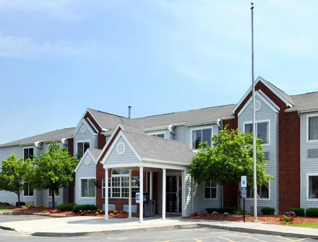 Americas Best Value Inn East Syracuse hotel detail image 1