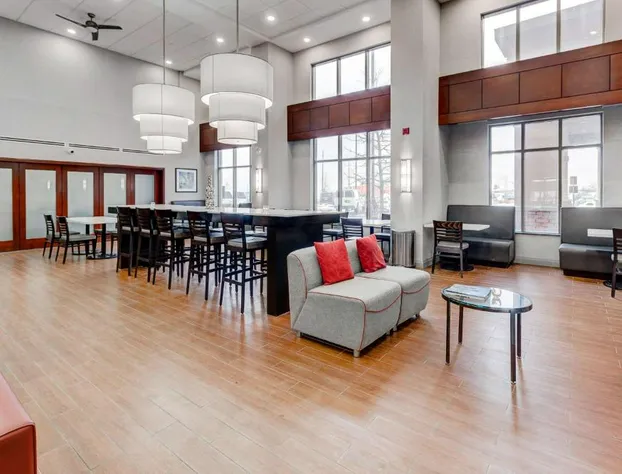 Hampton Inn & Suites by Hilton Brantford Conference Centre hotel detail image 3