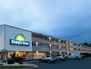 Days Inn by Wyndham Monmouth Junction/S Brunswick/Princeton hotel hero