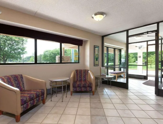 Days Inn by Wyndham Monmouth Junction/S Brunswick/Princeton hotel detail image 3