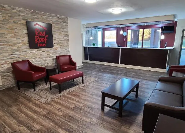 Red Roof Inn LaGrange hotel detail image 4