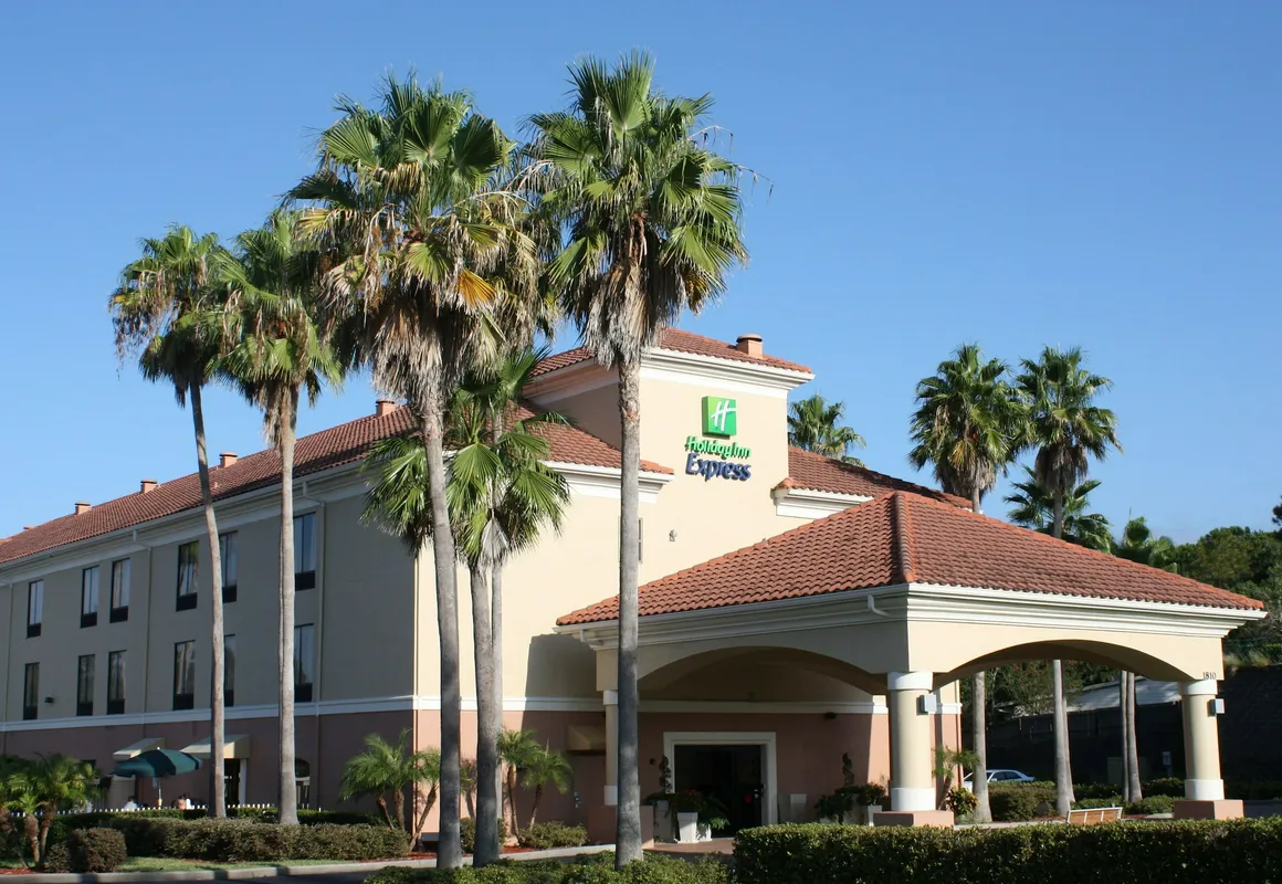 Holiday Inn Express Clermont by IHG hotel hero