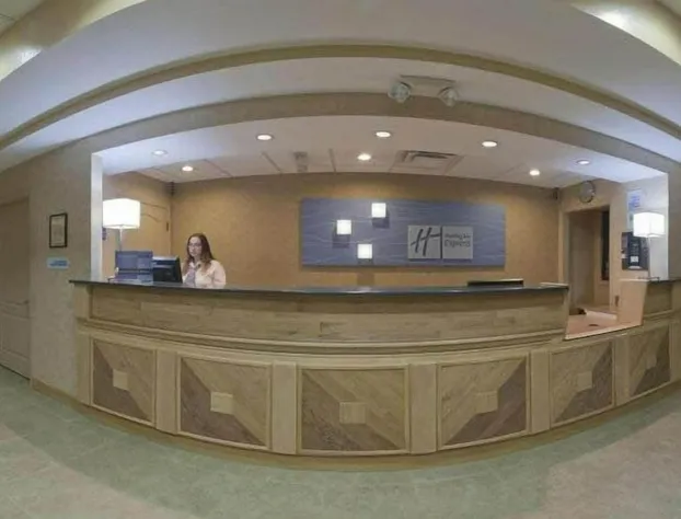 Holiday Inn Express Clermont by IHG hotel detail image 2