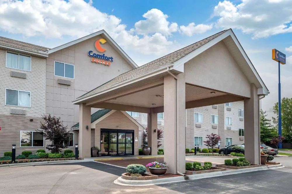 Comfort Suites Columbus West - Hilliard hotel hero