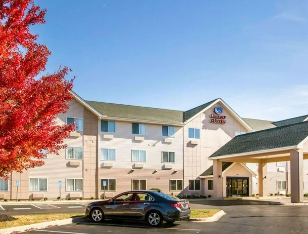 Comfort Suites Columbus West - Hilliard hotel detail image 1