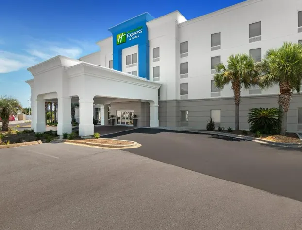Holiday Inn Express and Suites Destin Miramar Beach by IHG hotel detail image 1