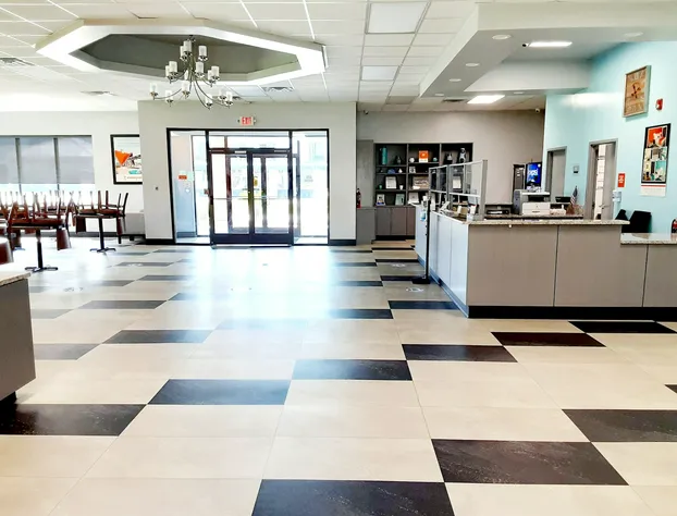 Howard Johnson by Wyndham Florence hotel detail image 3