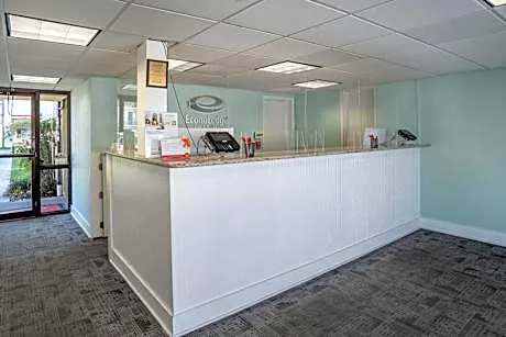 Econo Lodge Inn & Suites Rehoboth Beach hotel detail image 3