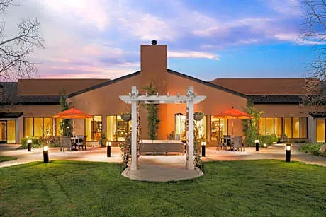 Courtyard by Marriott Vacaville hotel detail image 3