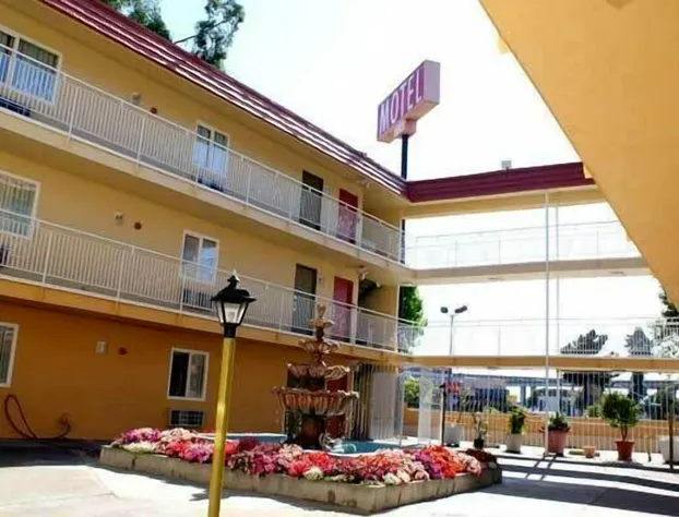 Imperial Inn Oakland hotel detail image 3