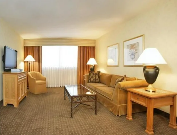 The Carriage House hotel detail image 4