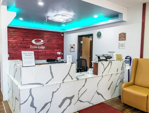 Econo Lodge hotel detail image 2