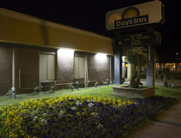 Days Inn by Wyndham Indio hotel detail image 3
