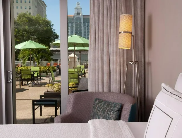 Courtyard Miami in Coral Gables by Marriott hotel detail image 1
