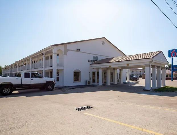 Motel 6 Bryan, TX - University Area hotel detail image 3