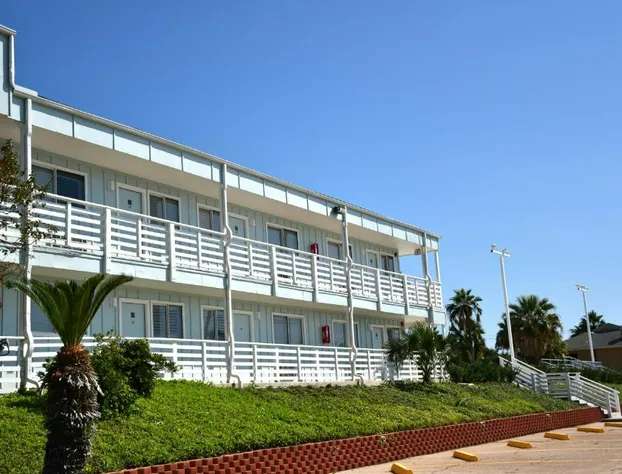 Inn at The Waterpark hotel detail image 4