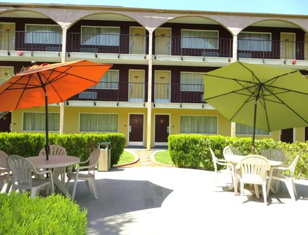 Mardi Gras Hotel & Casino hotel detail image 1