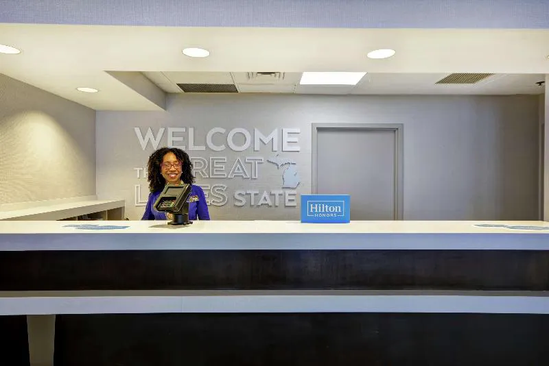 Hampton Inn Detroit/Madison Heights/South Troy hotel hero