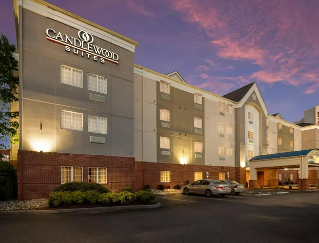 Candlewood Suites Virginia Beach Town Center by IHG hotel detail image 1